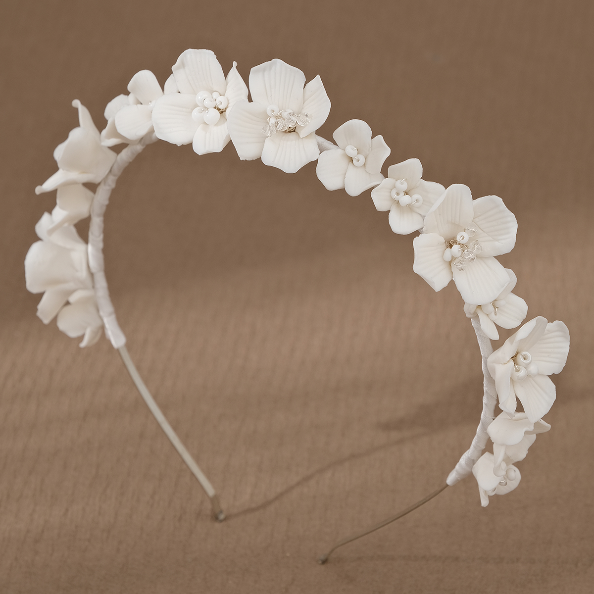 Efily Bride White Flower Hair  - đánh giá và giá Wedding Supply Store